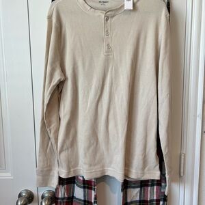 Old Navy (NWT) Beige Henley Long Sleeve Shirt and Plaid Sleep Pants